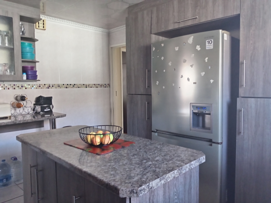 3 Bedroom Property for Sale in Motherwell Nu 6 Eastern Cape